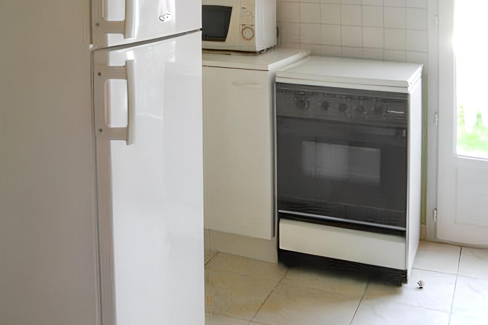 Petite Maison Charmante A La Couarde-Sur-Mer Avec Jardin Cloture Bagian luar foto